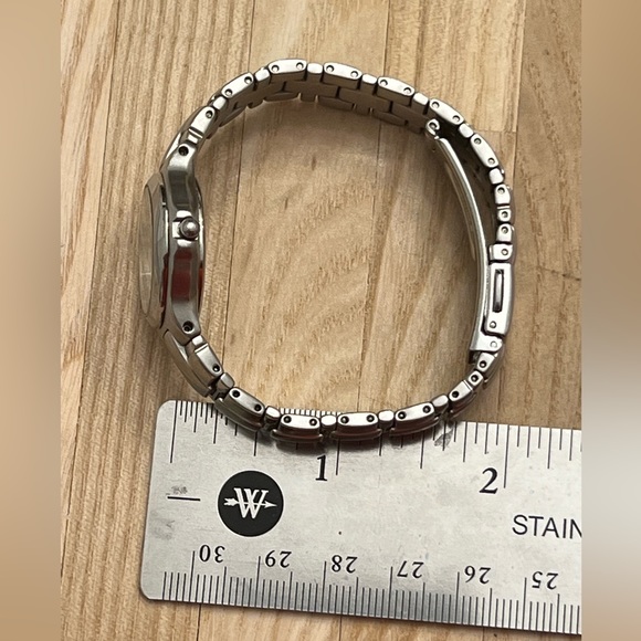 Citizen Eco-Drive Ladies Watch Black Dial WR100 Date Window Stainless Bracelet - Picture 14 of 14